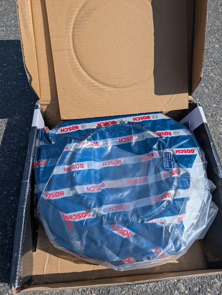 36010976 Bosch Brake Disc Rotor Rear Driver or Passenger Mercedes CLS Class Foto 2 de 3