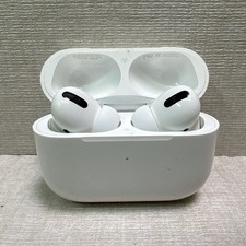 Apple AirPods Pro 1st Gen Charging Case A2190 / READ