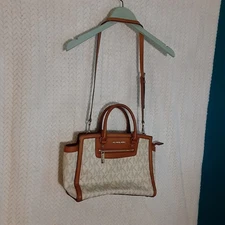 Michael Kors Selma Signature Logo Large Satchel 30T4GLZS3B Vanilla Crossbody