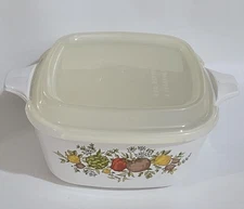 SMALL CORNINGWARE DISH W/PLASTIC LID VEGETABLES & HERBS SPICE OF LIFE