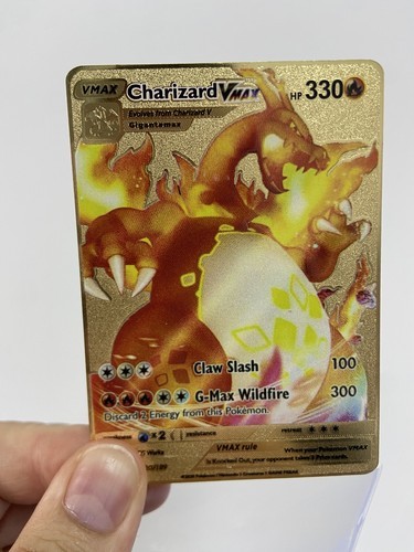 Charizard VMAX Gold Metal Pokémon Card-Collectible Gift Display！