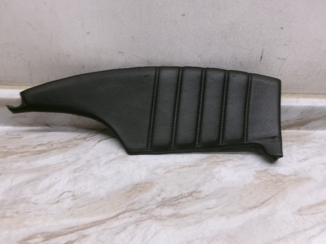 04 05 06 07 08 Maserati Quattroporte Right Front Door Trim Insert Leather