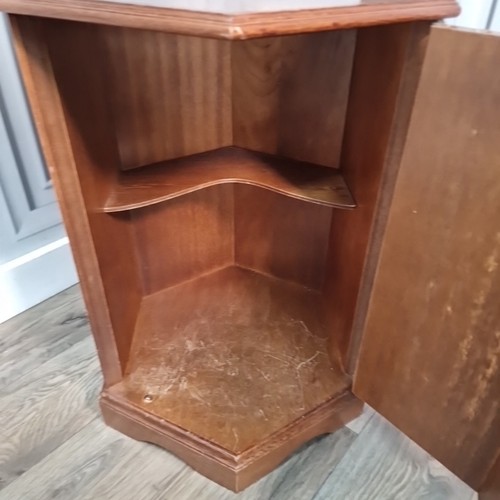 Retro Vintage Hexagonal Oak Cabinet Side Table Cupboard Bedside Storage Cabinet - Picture 12 of 24