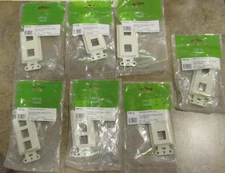 7 ON-Q LEGEND OUTLET STRAPS COVERS, 5 2 PORT WP3412-LA 2 3PORT WP3413-LA LOT B34