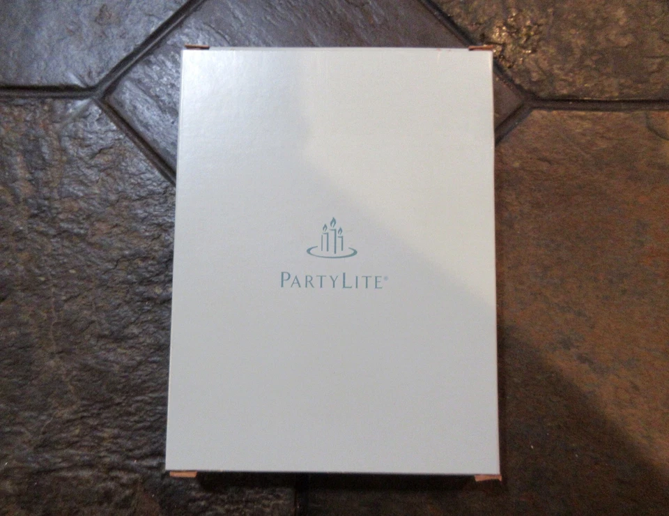 PartyLite VELAS TEALITE~DULCE DE LECHE~Caja de 12 Juego NUEVO~RETIRADO~V04430 Lote Foto 3 de 4