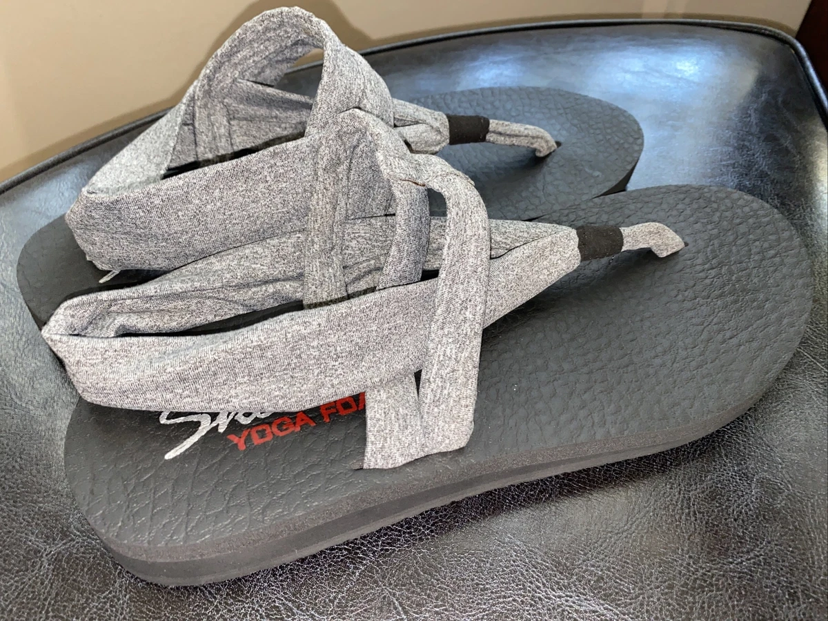 Skechers yoga foam flip cheap flops