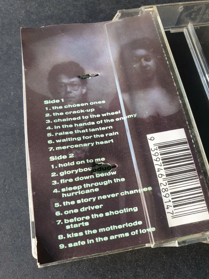 THE BLACK SORROWS - 'Hold On To Me' 1988 Cassette Tape - Image 2 of 4