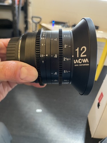 Laowa 12mm T2.9 Zero Distortion EF Mount - Picture 4 of 8