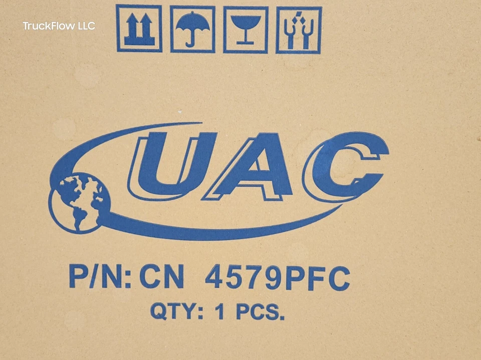 Condensador de aire acondicionado Dodge Ram 2500 3500 1994-1997 nuevo UAC CN4579PFC Foto 2 de 4