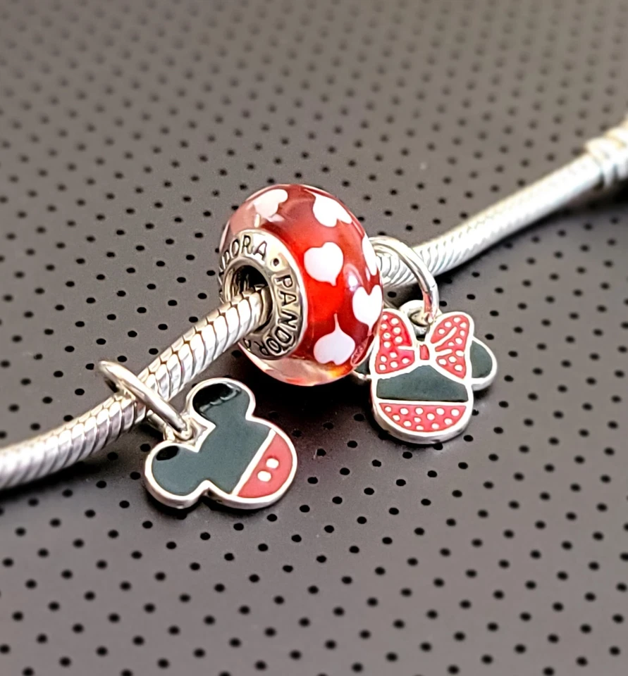 Juego De 3 Nuevos Auténticos Pandora Minnie y Mickey Cuelgan + Corazones Rojos Dijes de Murano Foto 3 de 4