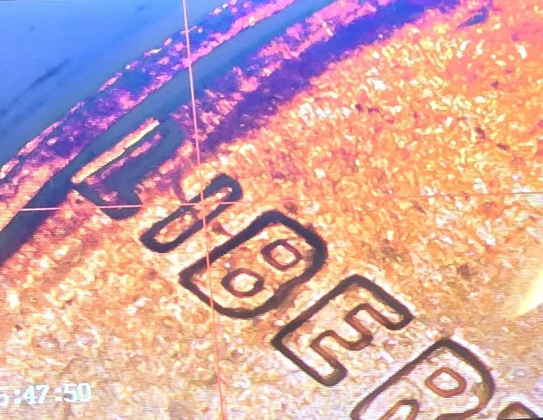 1961-No Mint Mark, Lincoln Memorial Penny, Red  " THEY SHOT LINCOLM IN THE HEAD" - Image 3 of 4