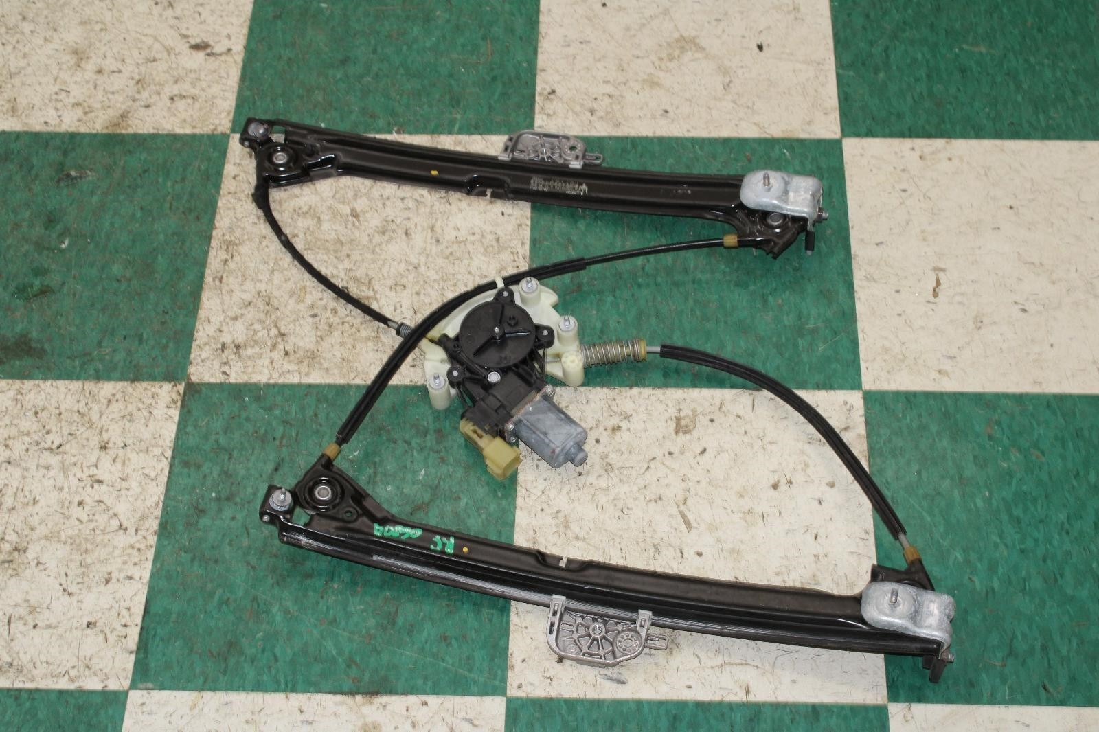 14-21 Ghibli Passenger Front RH RF Power Window Regulator Assy Factory OEM OE OE