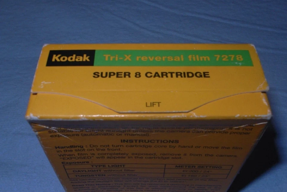 Super 8 Film: Kodak Tri-x Reversal - Black & White Cartridge Film 50ft - Vintage - Image 2 of 4
