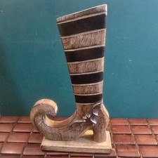 Bota Bruja Gótica Halloween Decoración Madera Rayas con Murciélago Metal 10.5"x6.5"x2"