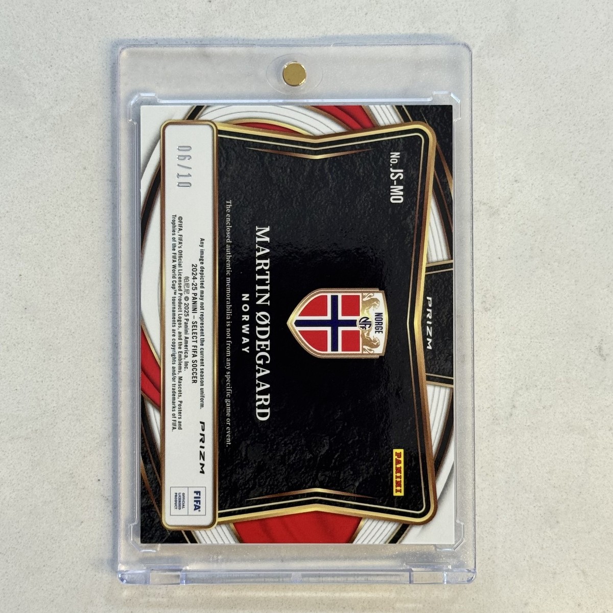 2024-25 Panini Select FIFA Martin Odegaard Gold Prizm Swatch Patch