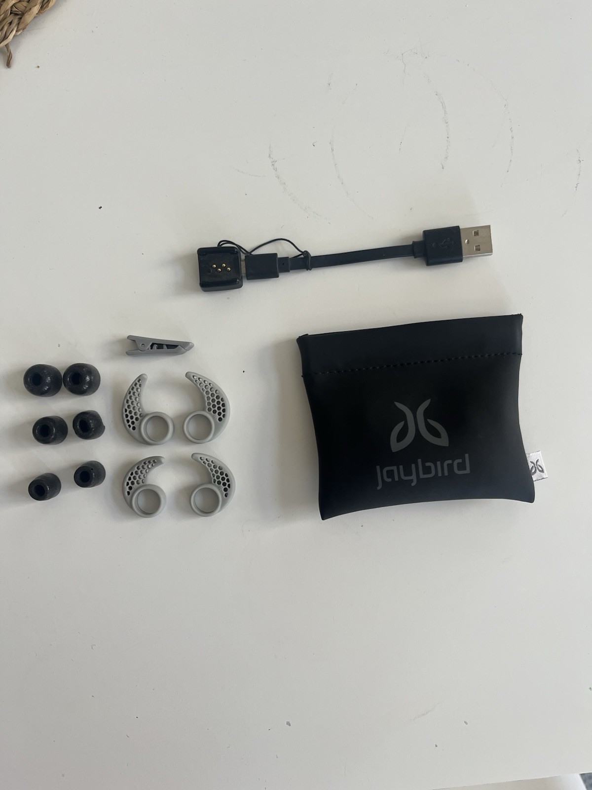Original Genuine Jaybird X3 & X4 Charging Clip USB Cable. Tr