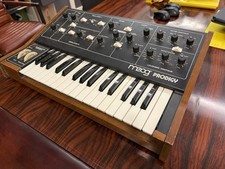 Moog Prodigy Synth Electronic Keyboard Synthesizer Good Condition
