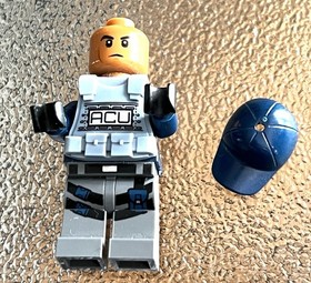 Lego ACU Trooper 75917 Dark Blue Cap Jurassic World Minifigure Authentic