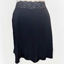 Black Nylon Half Slip Vassarette Lingerie Lace Trim Style 11-072 Sz S/36   18  