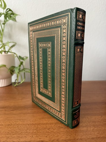 Three Christmas Books by Charles Dickens Franklin Library Green Leather Gilt Ltd - Picture 3 of 15
