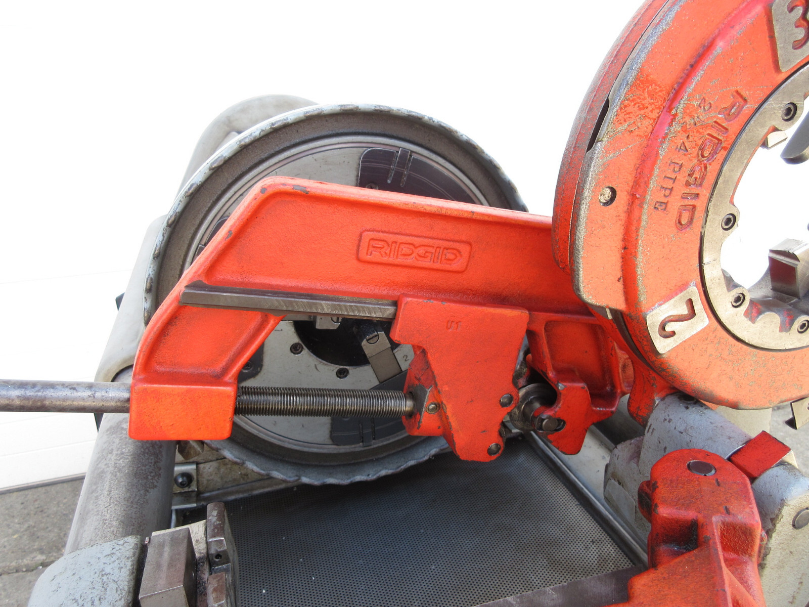 Ridgid 1224 Power Pipe Threader Threading Machine 1/2" 4" w/ Cart & 2