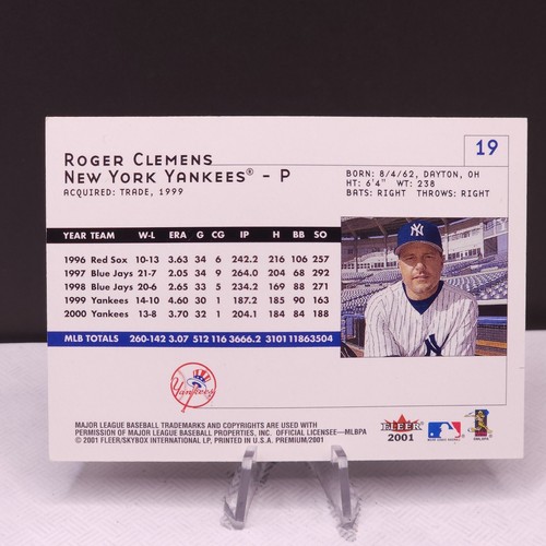 2001 Fleer Premium - Roger Clemens #19 New York Yankees MLB Baseball Card - Picture 2 of 2