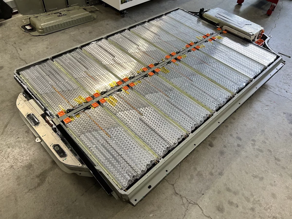 Tesla s battery cost outlet