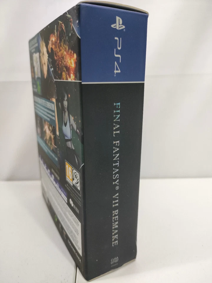 FINAL FANTASY  VII: REMAKE, DELUXE E DITION , PS4 USATO, foto 3 di 5