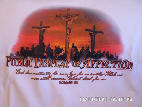 NEW T-Shirt Religious: Public Display Of Affection w/ Jesus & 3 Crosses - Picture 3 of 3