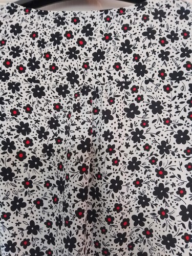 Zara Ditsy Floral Wrap Cropped Top Tie Waist Size Small Women's - New With Tags - Picture 4 of 5