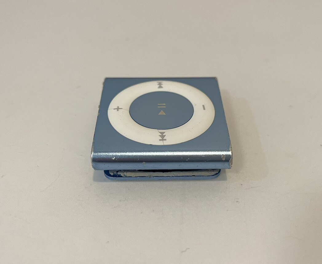 Apple iPod shuffle 4th Generation 2GB - Light Blue - Works Great