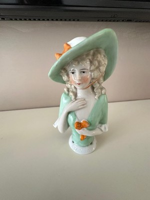 20. Jahrhundert Fasold & Stauch ? Deutsche Porzellan Half Doll neuwertig Kleid breite Krempe Hut