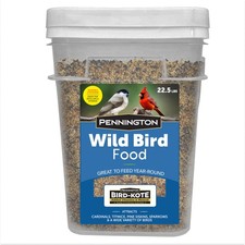 Pennington Wild Bird Seed for Outside Feeders 22.5-lb Critter-Proof Bucket