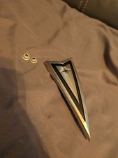 New Repo 1966 1967 Pontiac Gto Lemans Hood Arrow Emblem