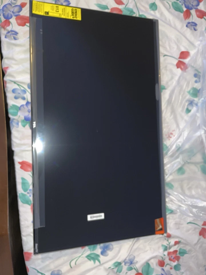 Roku 32 Inch Class Select Series LED Smart TV Full HD - Image 3 of 4