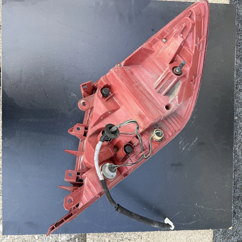 JDM Acura RL Tail Lights Taillights Pair 2005-2008  - Image 4 of 4