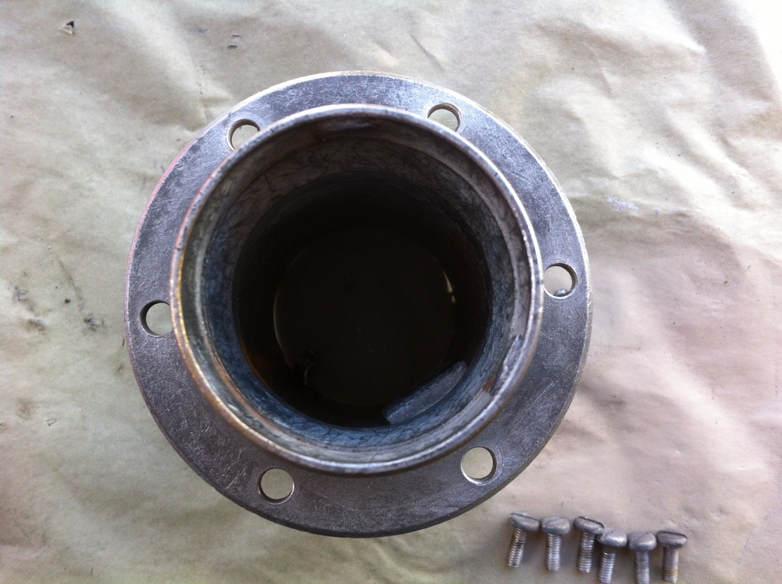 65 - 80 ROLLS ROYCE SILVER SHADOW FUEL FILLER NECK