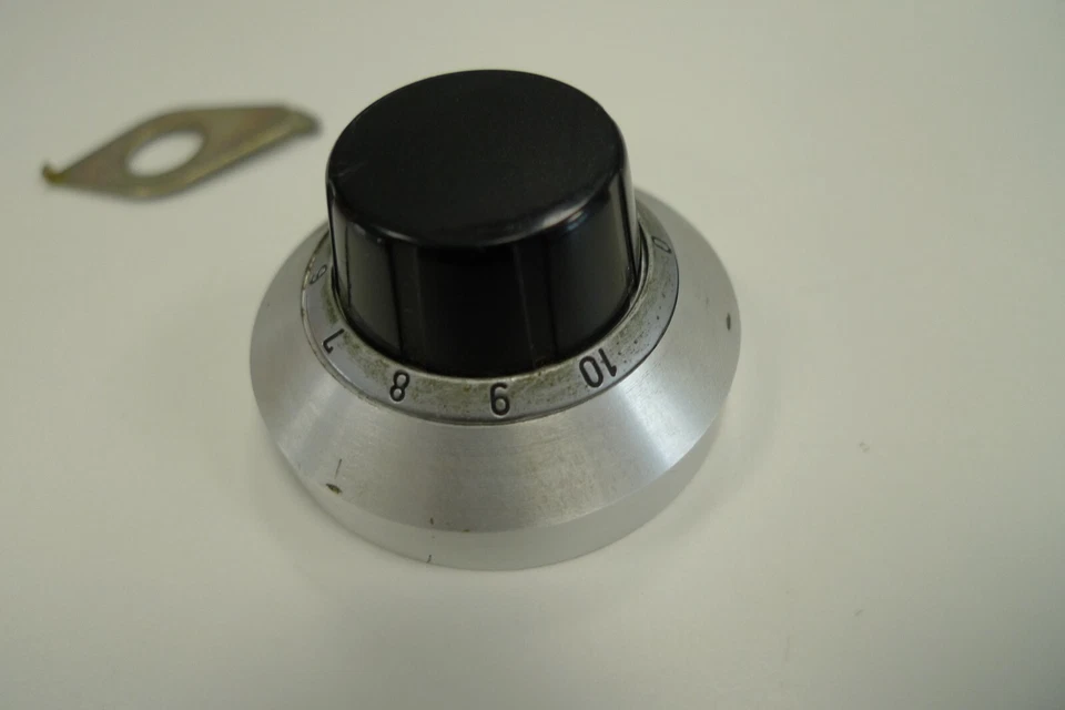 Duodial 10 Turn Dial Counter Dial Amphenol West Germany D211 - Image 4 of 4