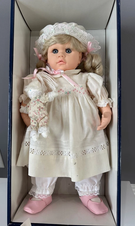 RARO - DIFÍCIL DE ENCONTRAR JODIE Muñeca de Vinilo Por Pauline Bjonness-Jacobson LE/COA Etiqueta/Caja Foto 4 de 4