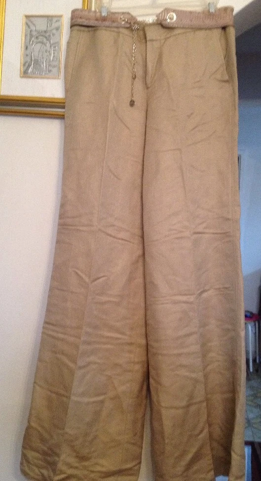 Authentique pantalon beige en lin Gucci. Taille 44. NEUF. Orig