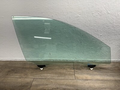 2007-2011 Toyota Camry XLE Hybrid OEM Front Passenger Right Window Glass Look  