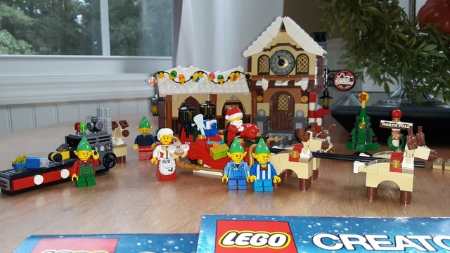 lego 10245 creator santa's workshop