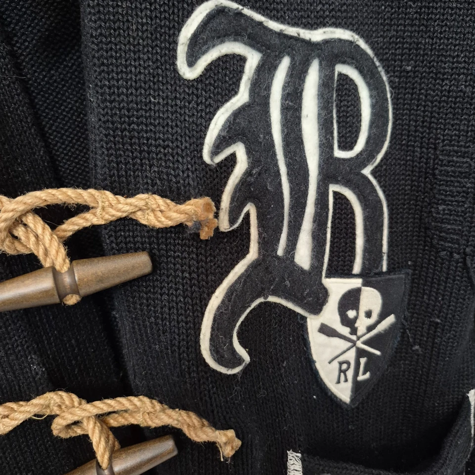 Cárdigan suéter Polo Ralph Lauren Distressed Letterman talla mediana parches universitarios Foto 2 de 4