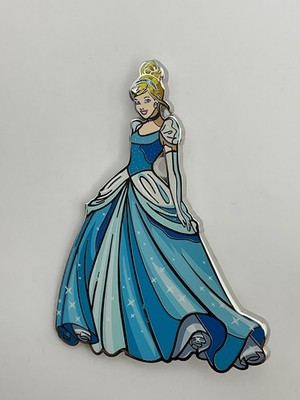 FiGPiN Exclusive Disney Princess Cinderella Pin #224 A7