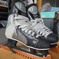 CCM 155 Ice Hockey Skates Size 8