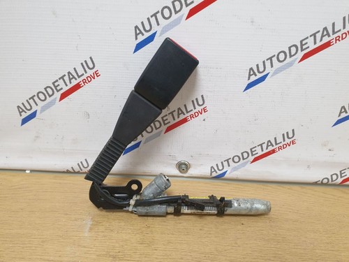 BMW X5 E70 2011 Links Gurtschloss vorne 3055372 DVV12034