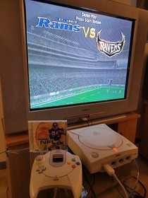 SEGA Dreamcast In Box. W/ 2 Games & Memory Card. Tested 