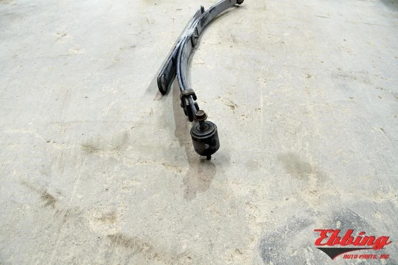 Rear Leaf Spring Assembly 3 Leaf Fits 14-19 Chevy Silverado 1500 Pickup 692754 Foto 4 de 4