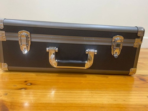 New Camera Hard Case with Foam Insert Carry Strap Lockable Large Size Vic - Picture 12 of 19