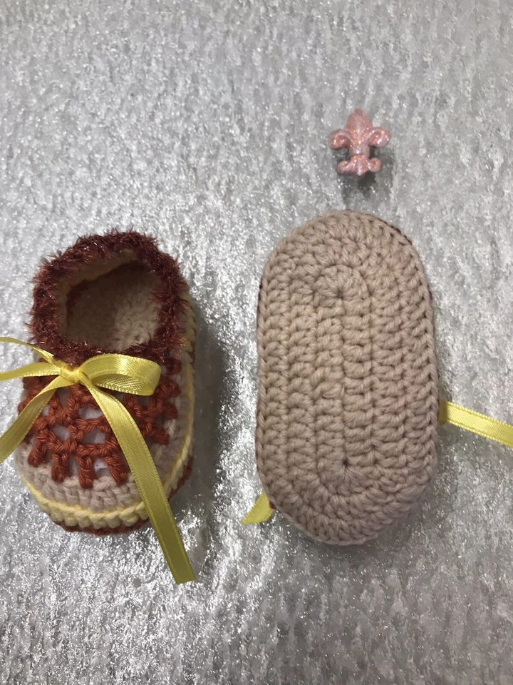 Botines Bebé Crochet Recién Nacido Regalo Botines 0-6 Meses Cosecha Marrón Beige Amarillo Foto 3 de 3